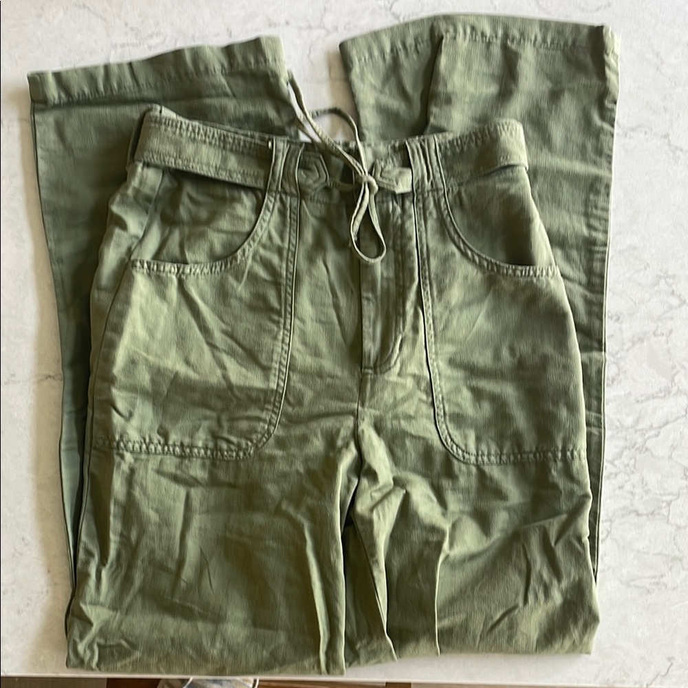 Women's LC Lauren Conrad High Rise Patch Pocket Wide Leg Pants NWOT - Picture 2 of 4